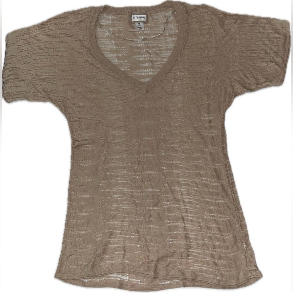 💙 Motherhood Maternity Sheer V Neck Top